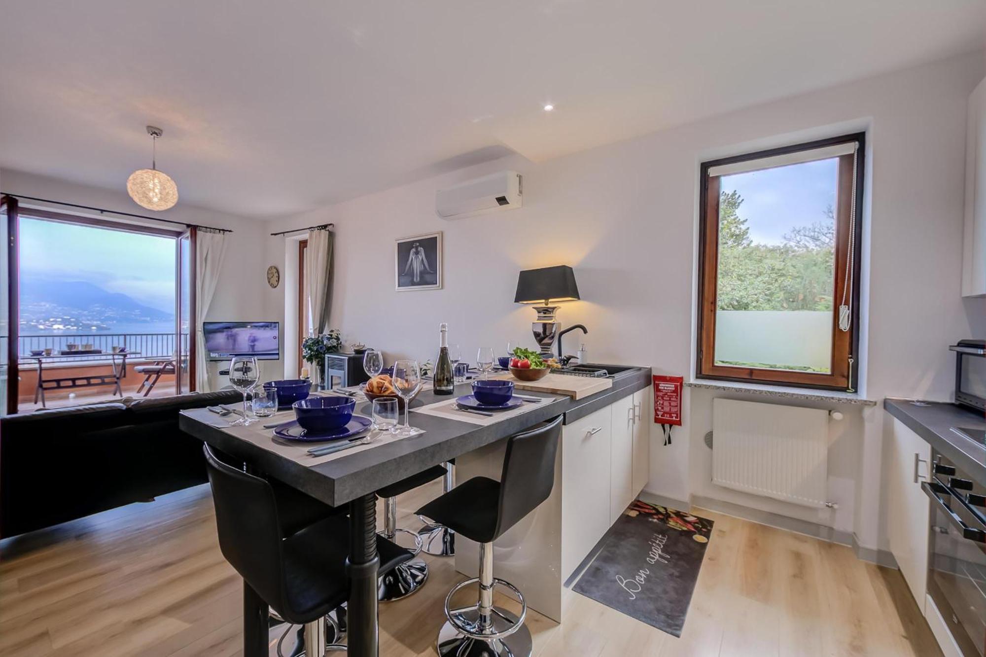 Apartmán La Bellavista Penthouse Stresa Exteriér fotografie